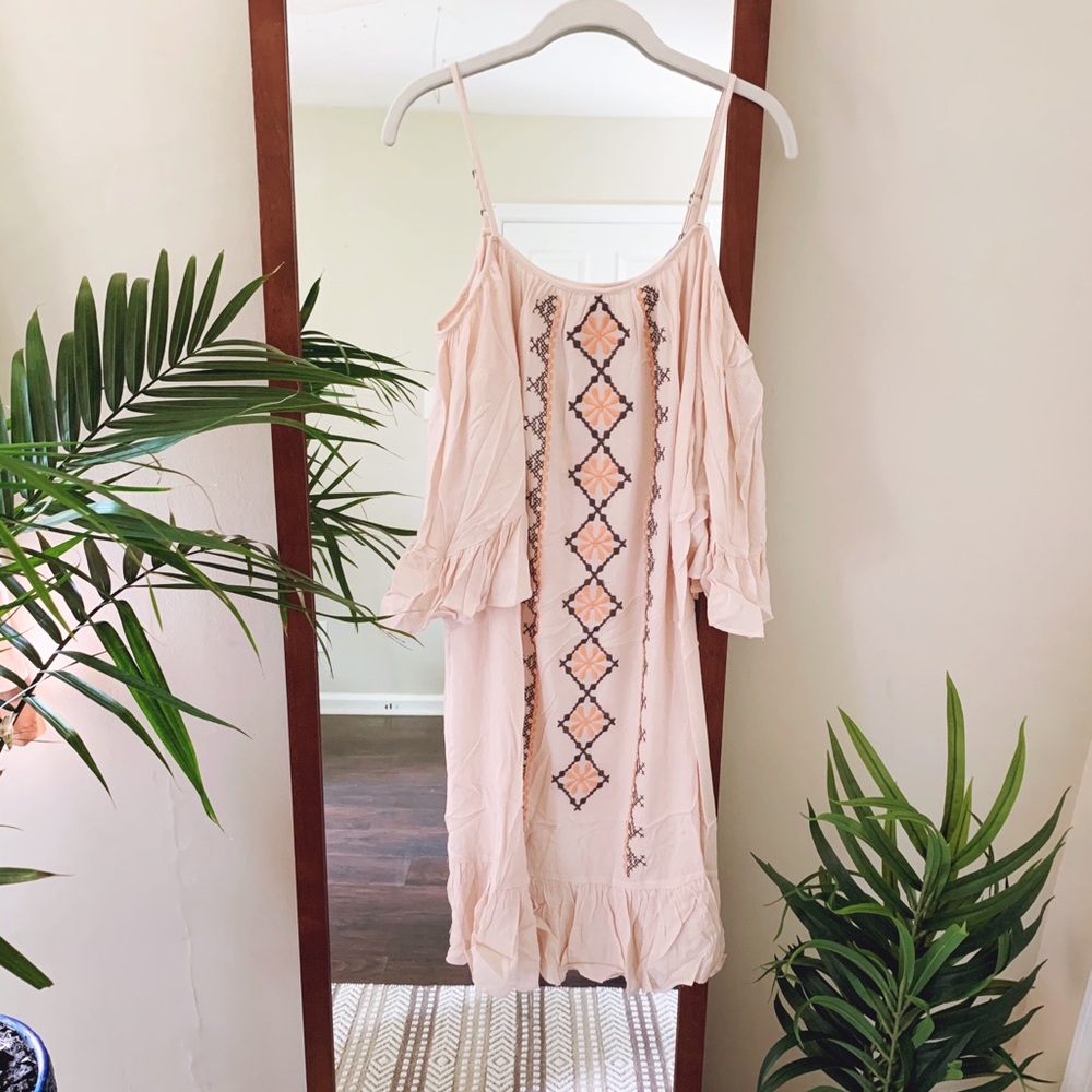 Boho Ruffle Embroidered Dress - Picture 6 of 7